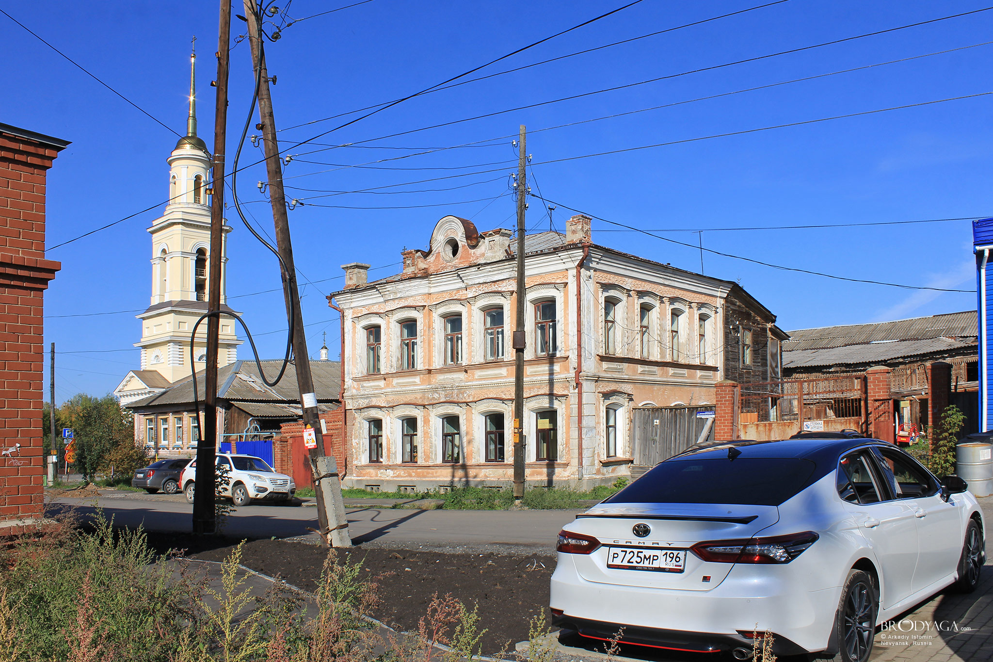 Особняк купца Власова, Ул. Луначарского 4, Невьянск (Nevyansk)